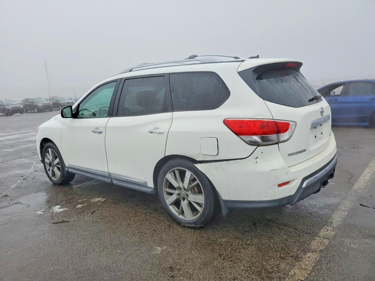 2013 NISSAN PATHFINDER