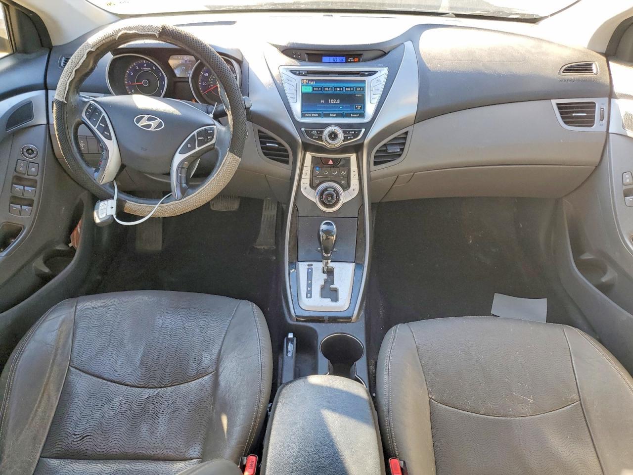 2012 HYUNDAI ELANTRA