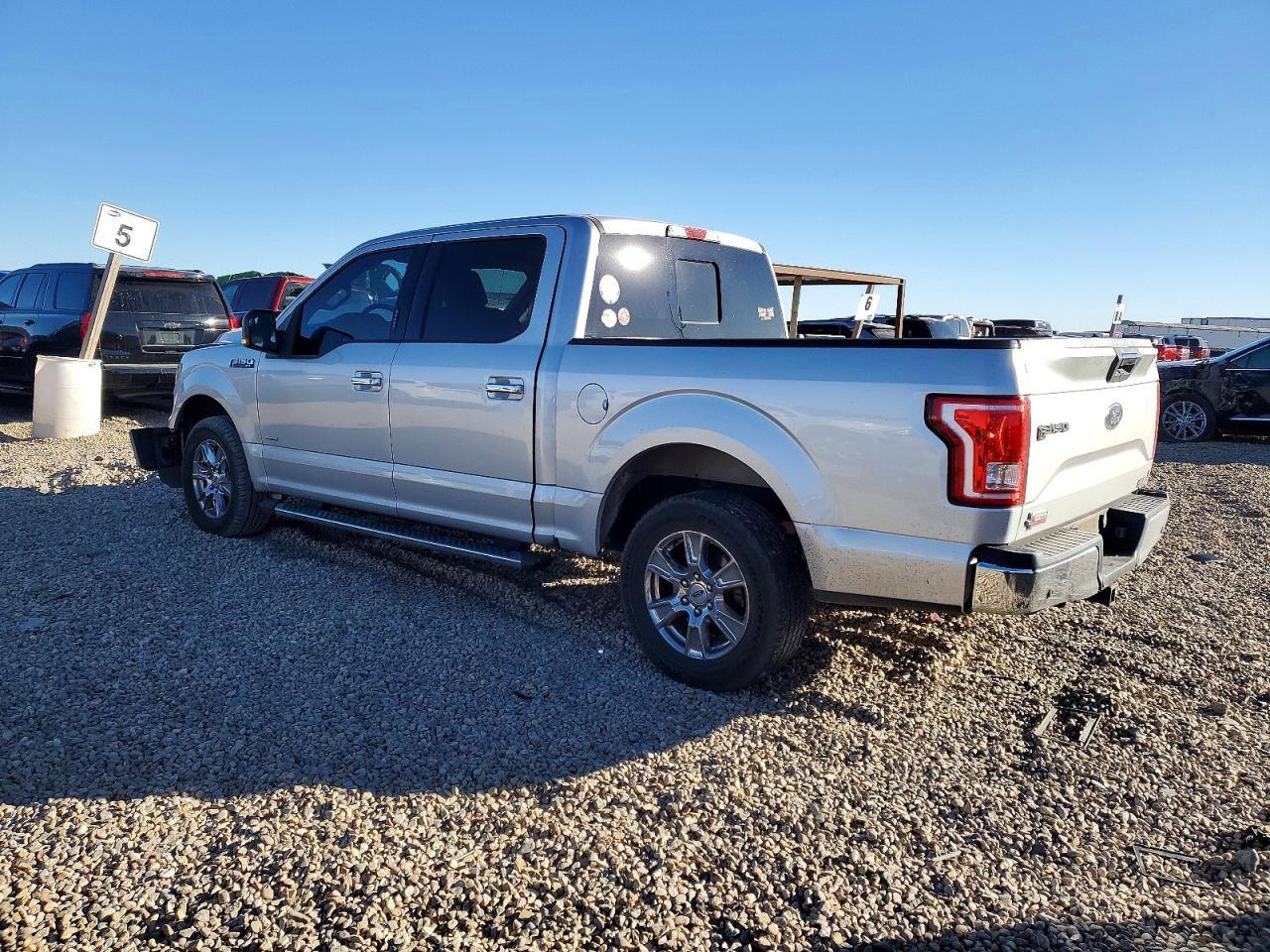 2016 FORD F-150