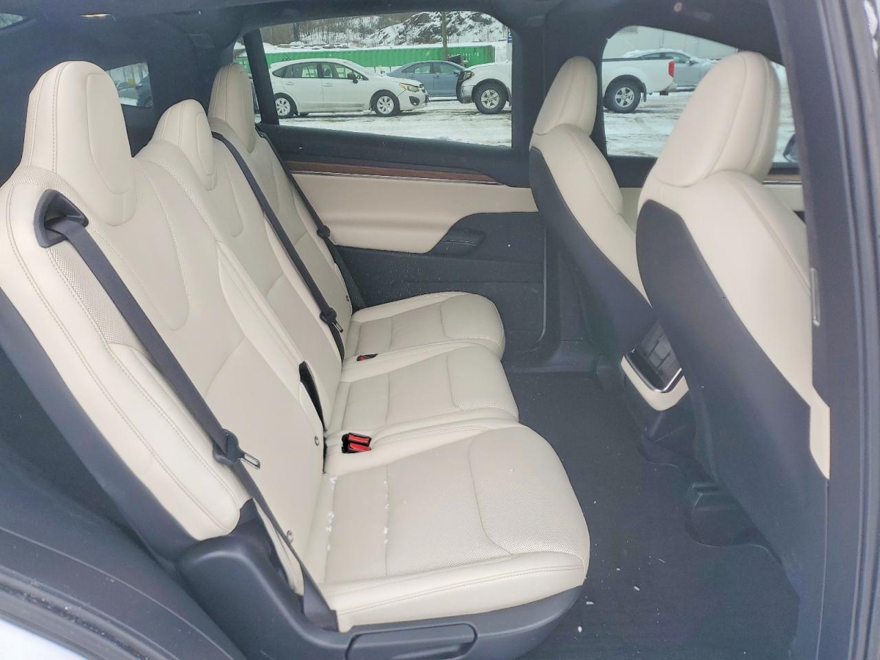 2024 TESLA MODEL X