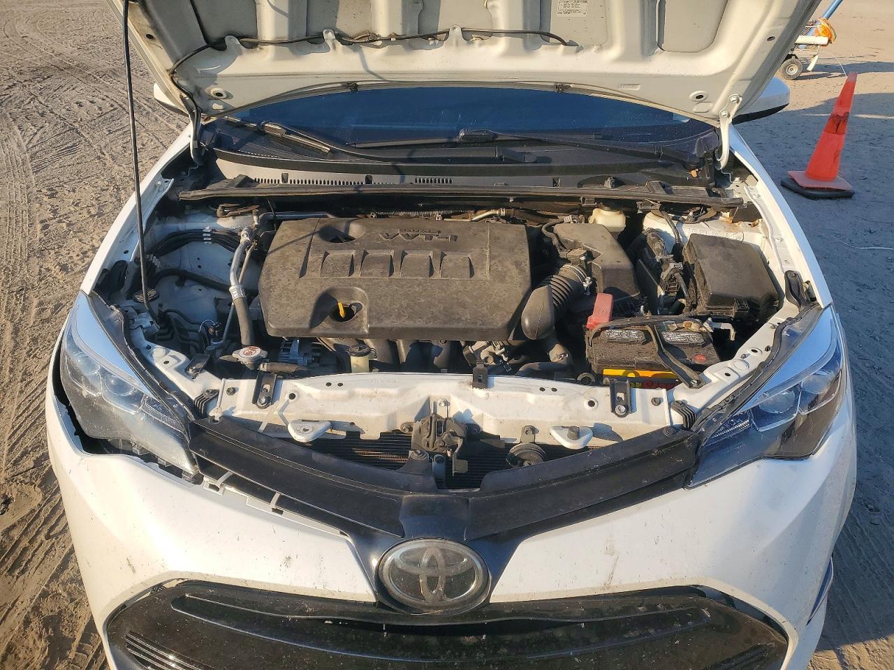 2019 TOYOTA COROLLA