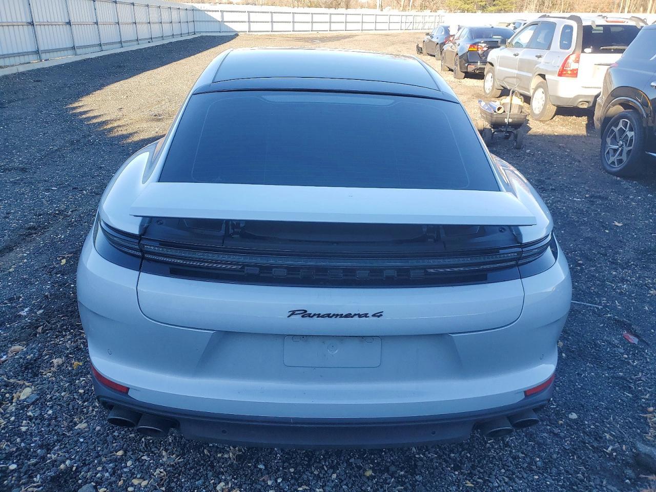 2025 PORSCHE Panamera