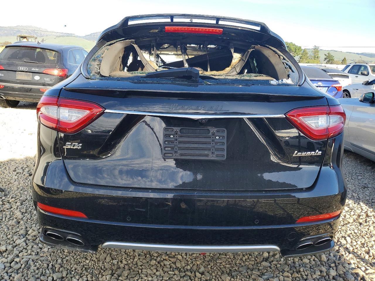 2019 MASERATI Levante