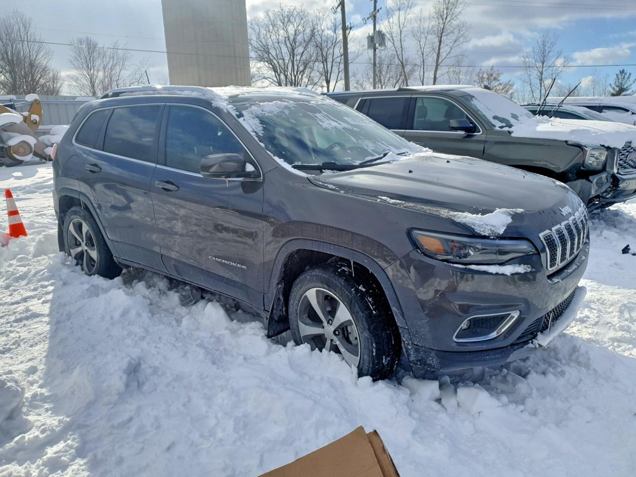 2019 JEEP CHEROKEE