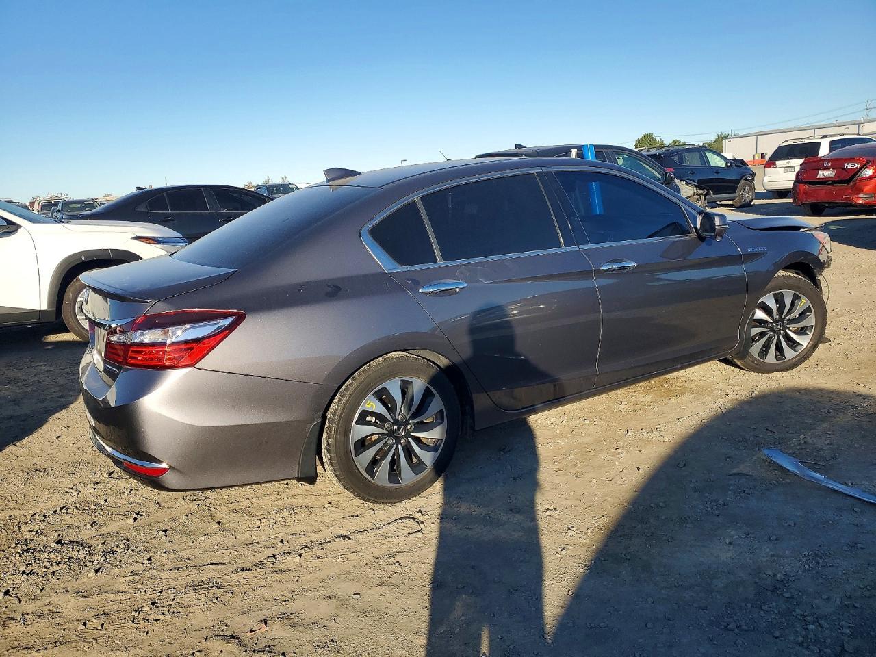 2017 HONDA ACCORD