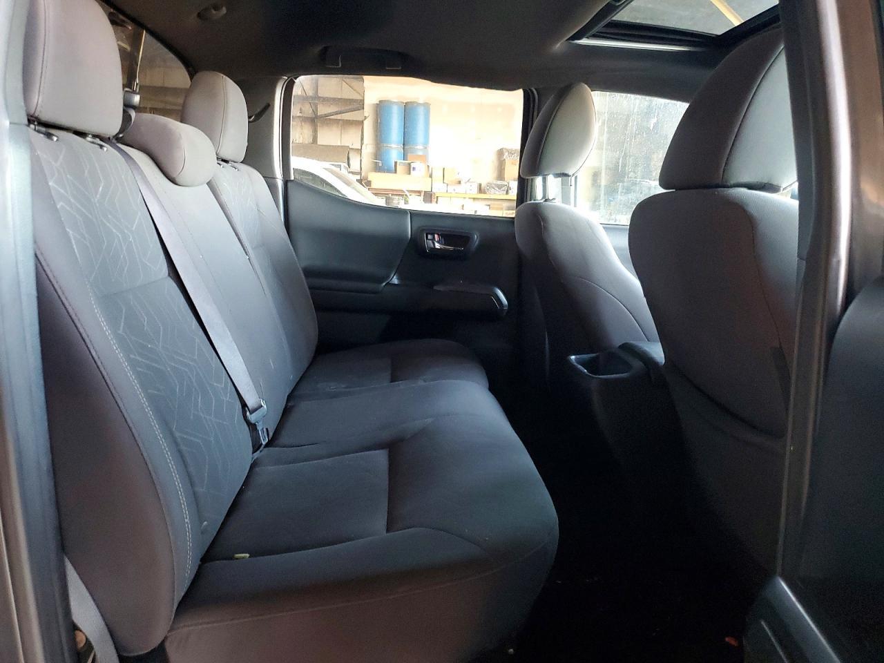 2016 TOYOTA TACOMA