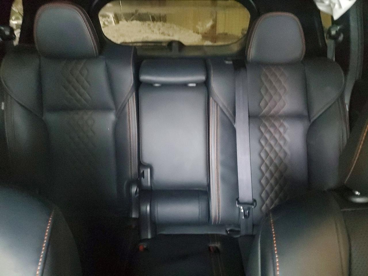 2025 MITSUBISHI outlander
