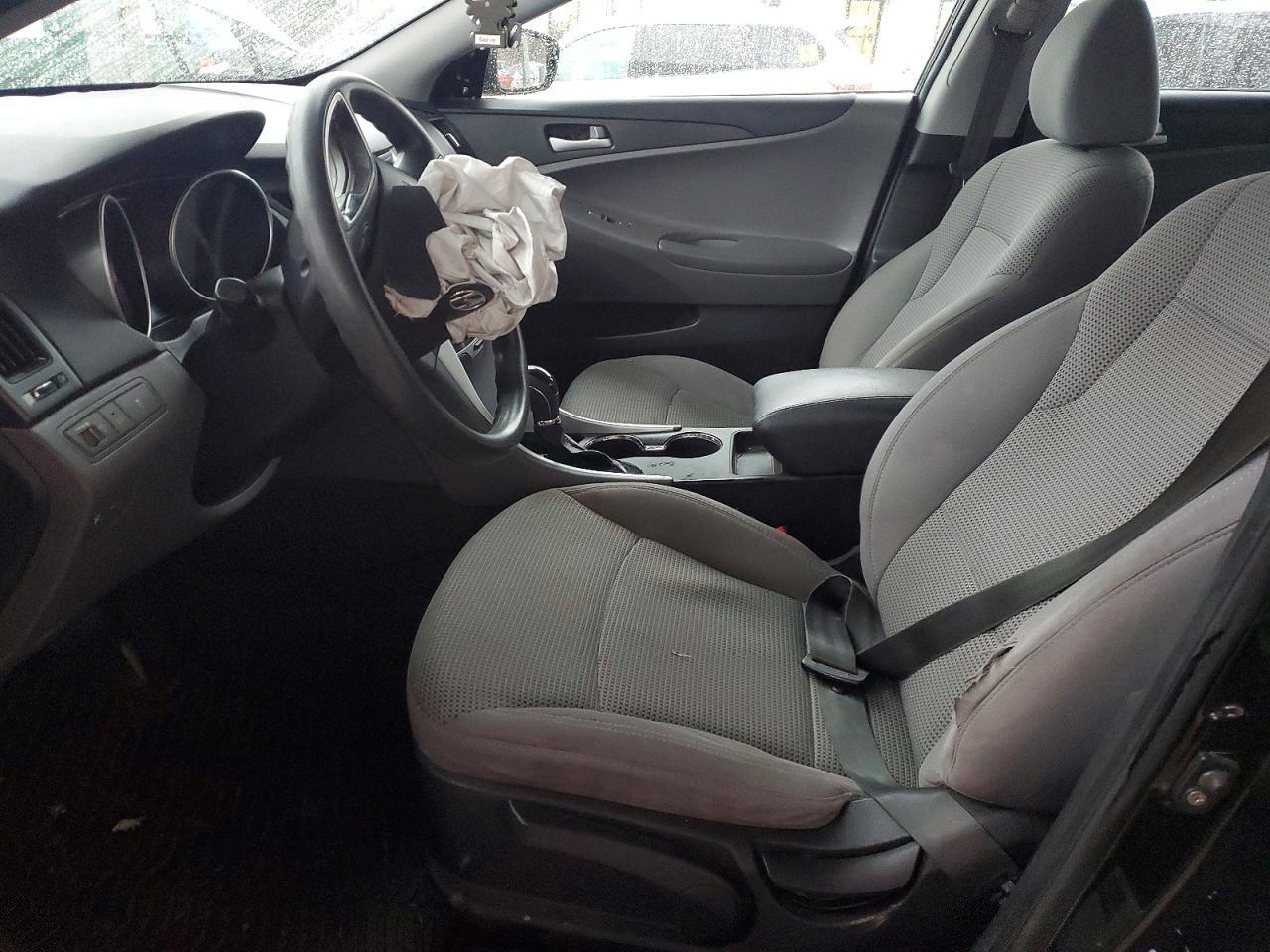 2011 HYUNDAI SONATA