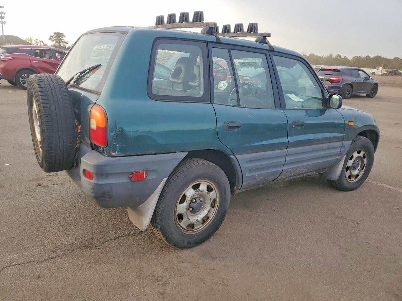 1996 TOYOTA RAV4