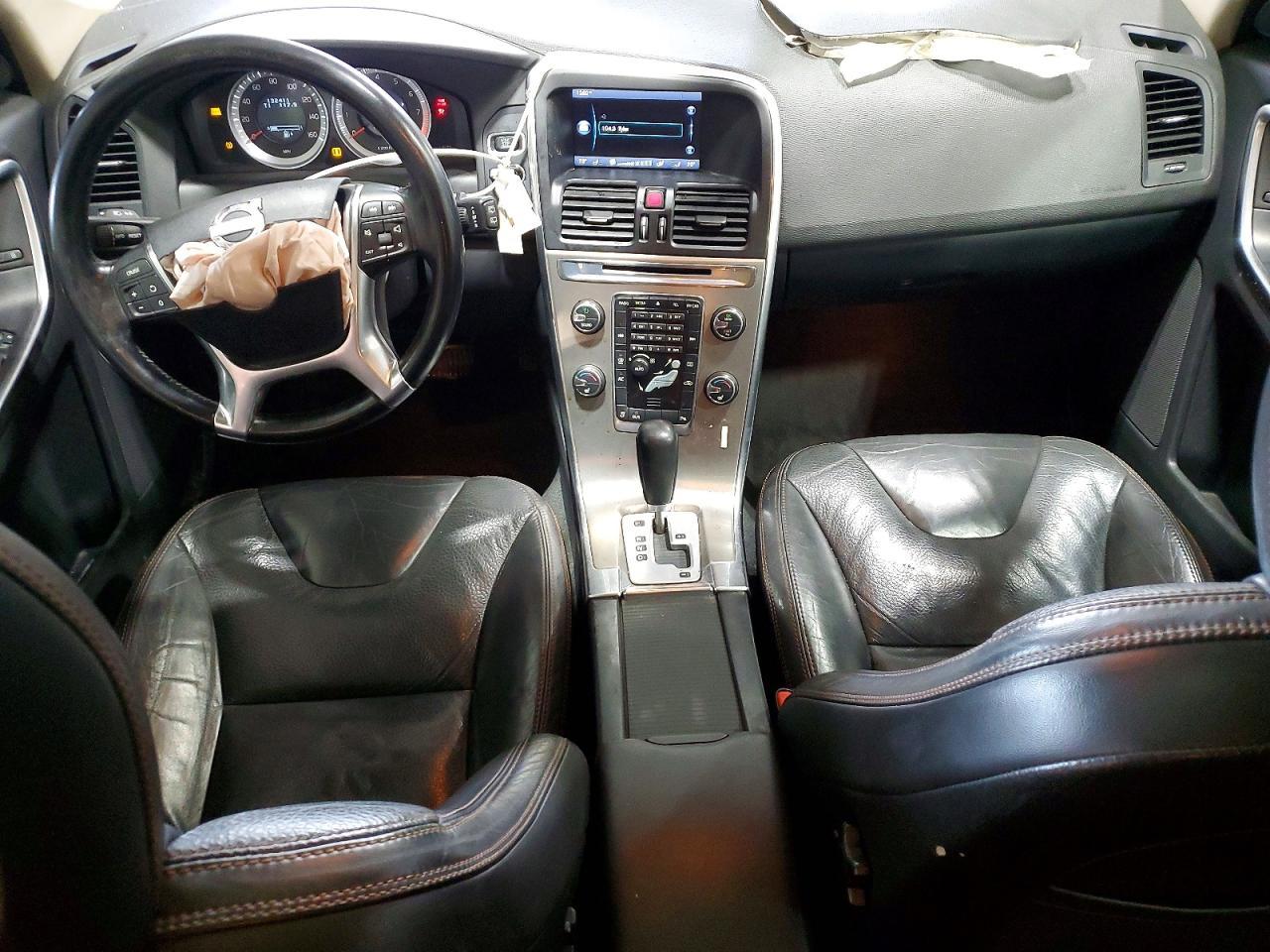 2012 VOLVO XC60