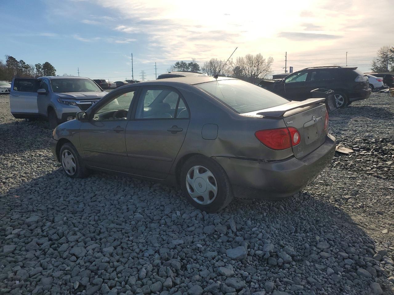 2004 TOYOTA COROLLA