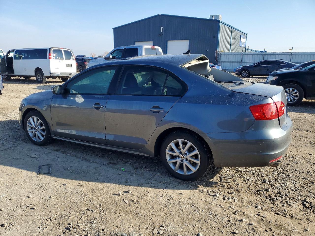 2012 VOLKSWAGEN JETTA