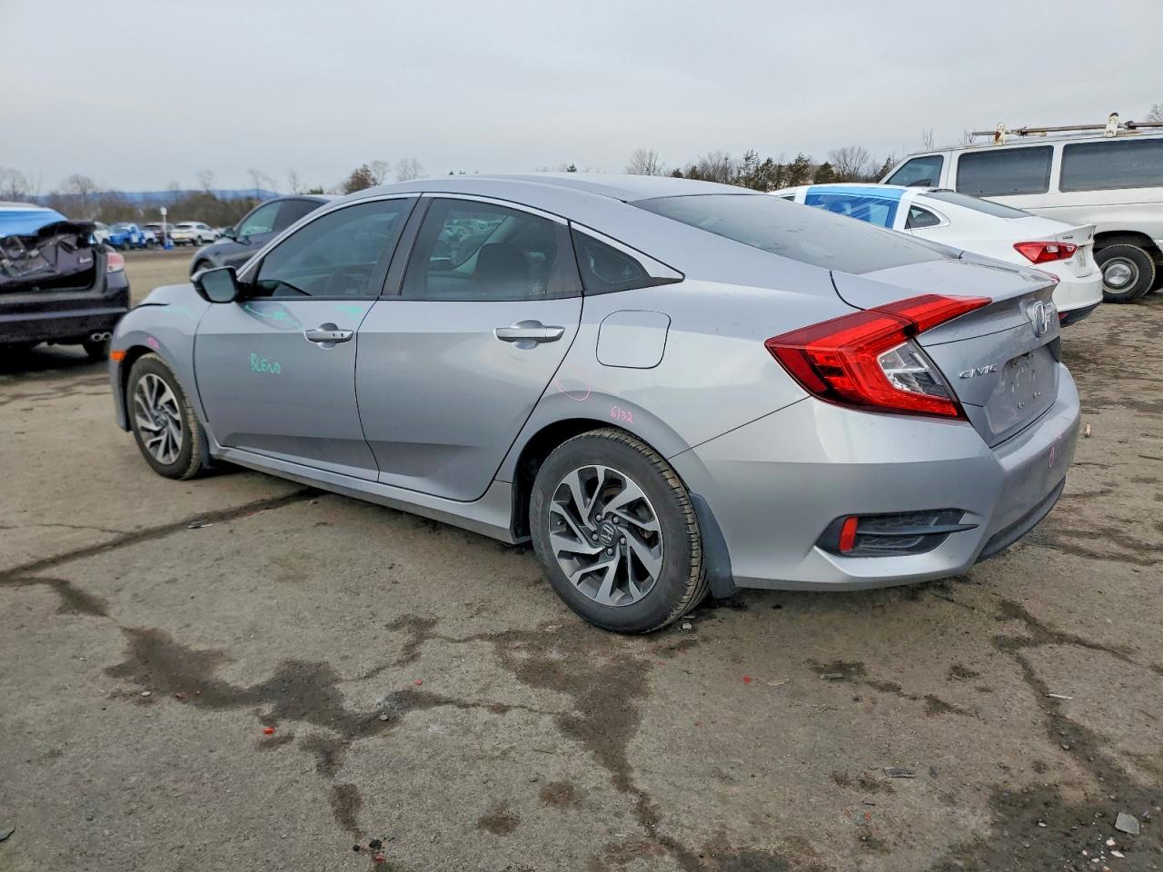 2016 HONDA CIVIC