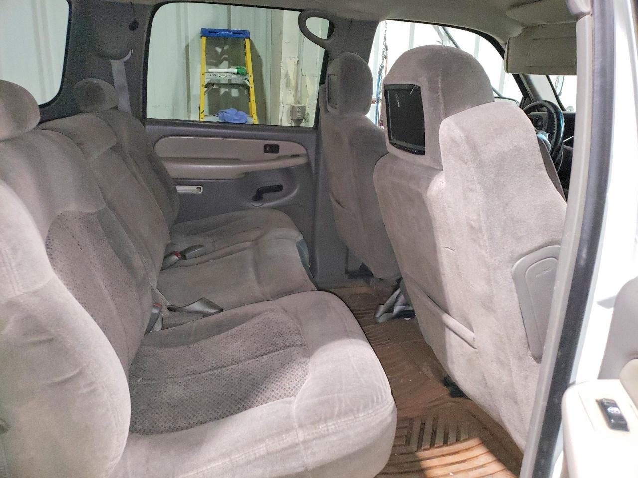 2002 CHEVROLET Suburban