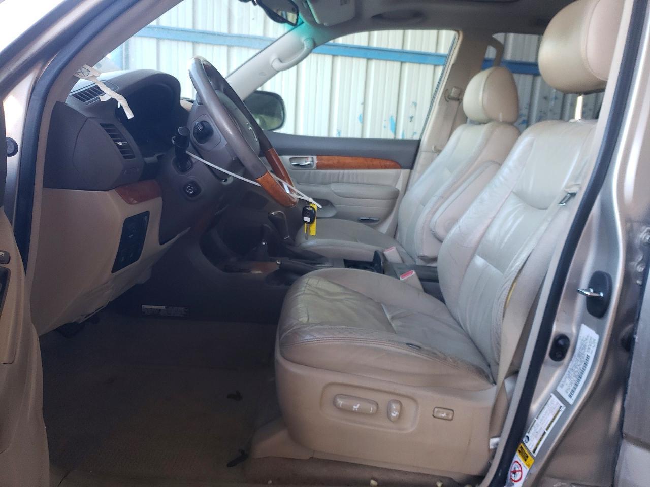 2004 LEXUS Gx 470