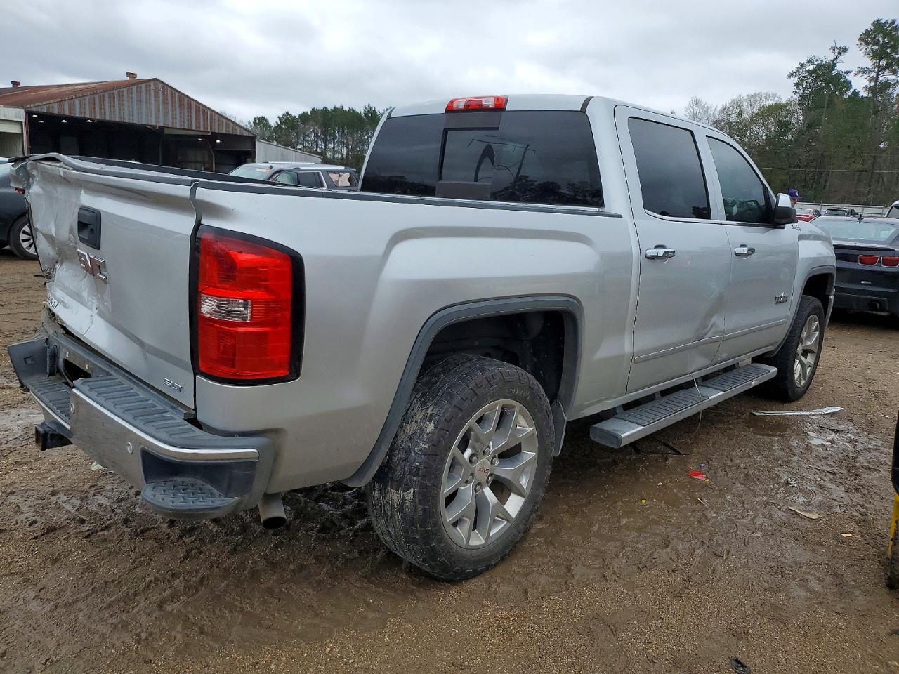 2015 GMC Sierra