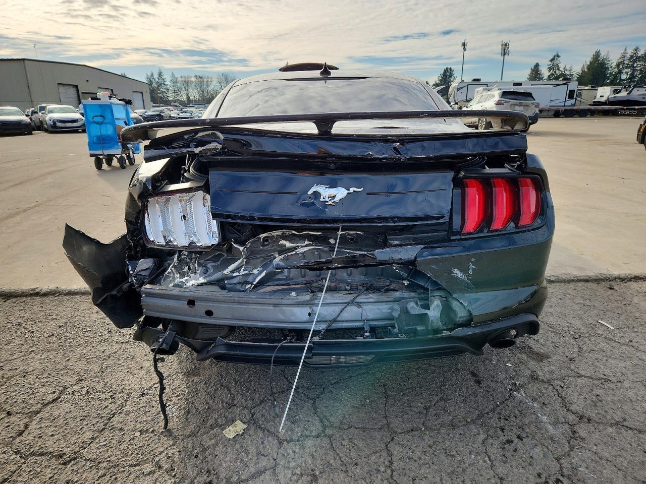 2022 FORD MUSTANG