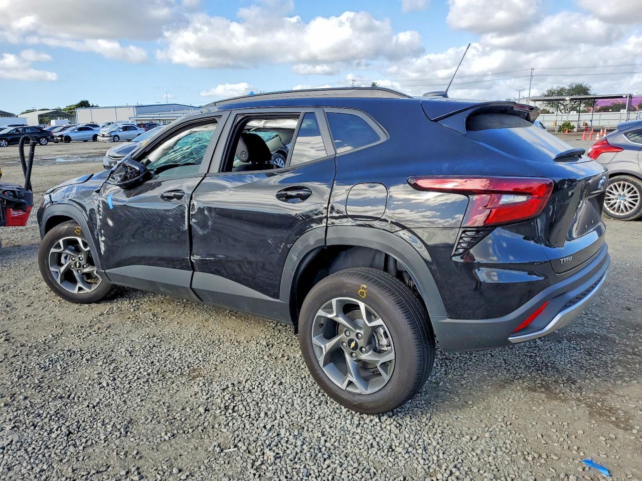 2026 CHEVROLET TRAX