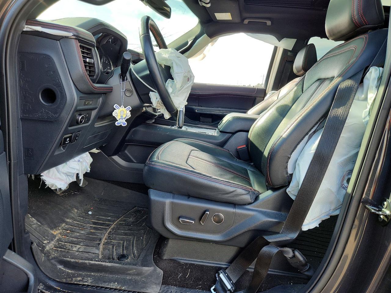 2022 FORD Expedition