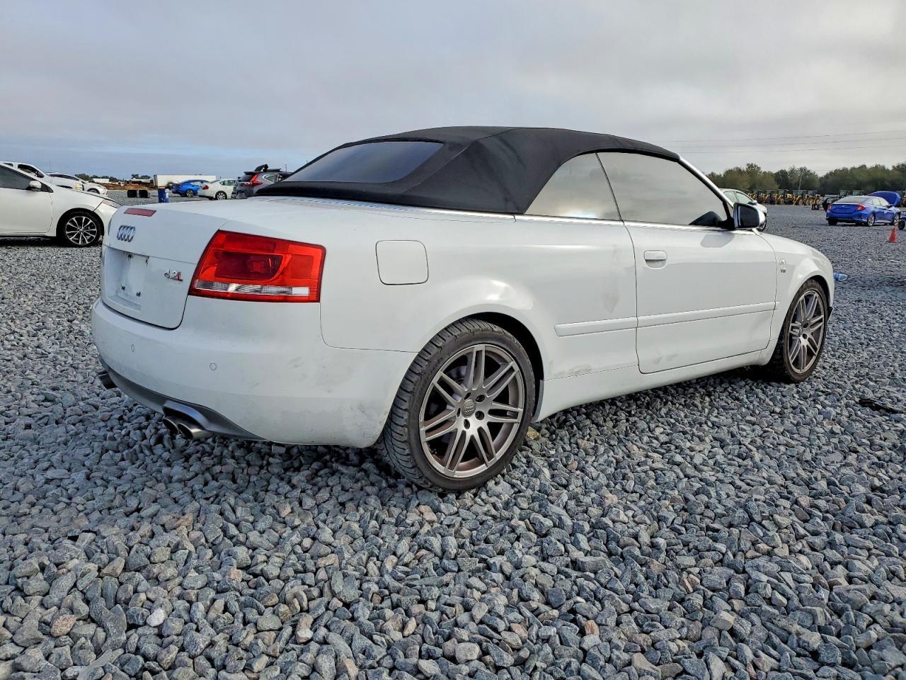 2009 AUDI S4