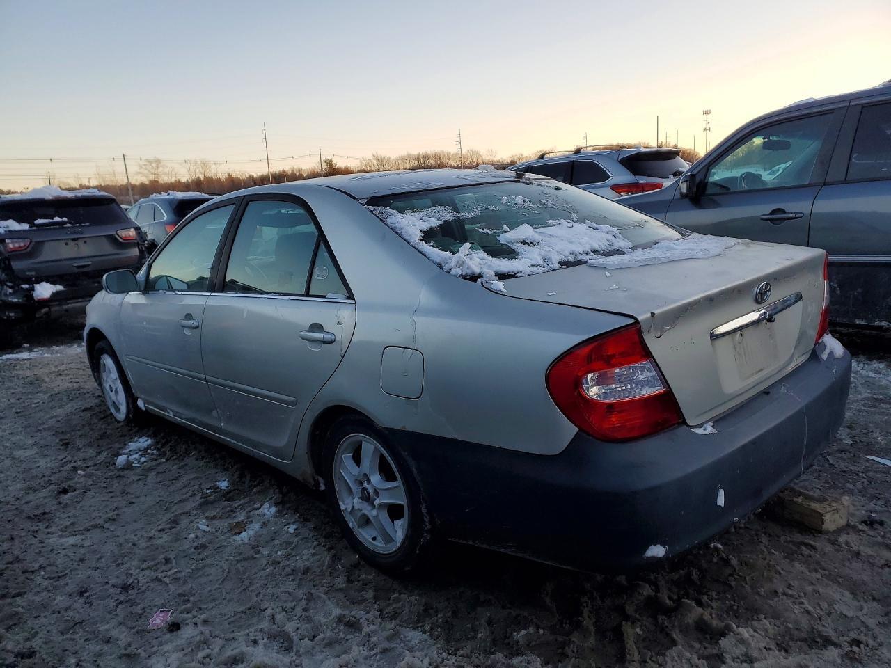2002 TOYOTA CAMRY