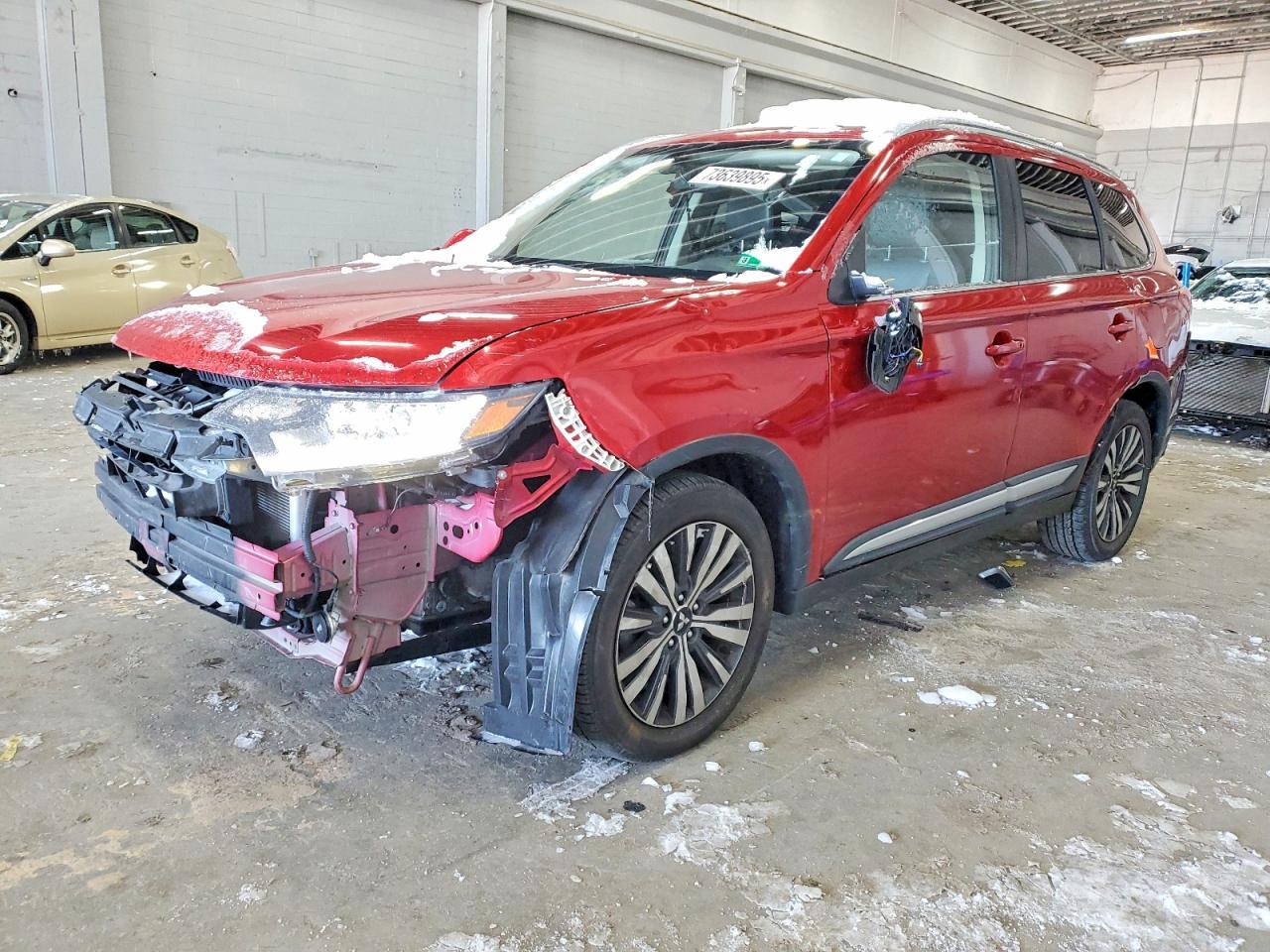 2019 MITSUBISHI outlander