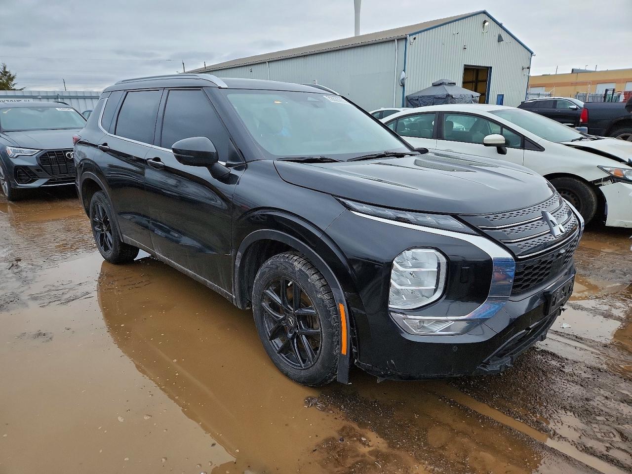 2022 MITSUBISHI outlander