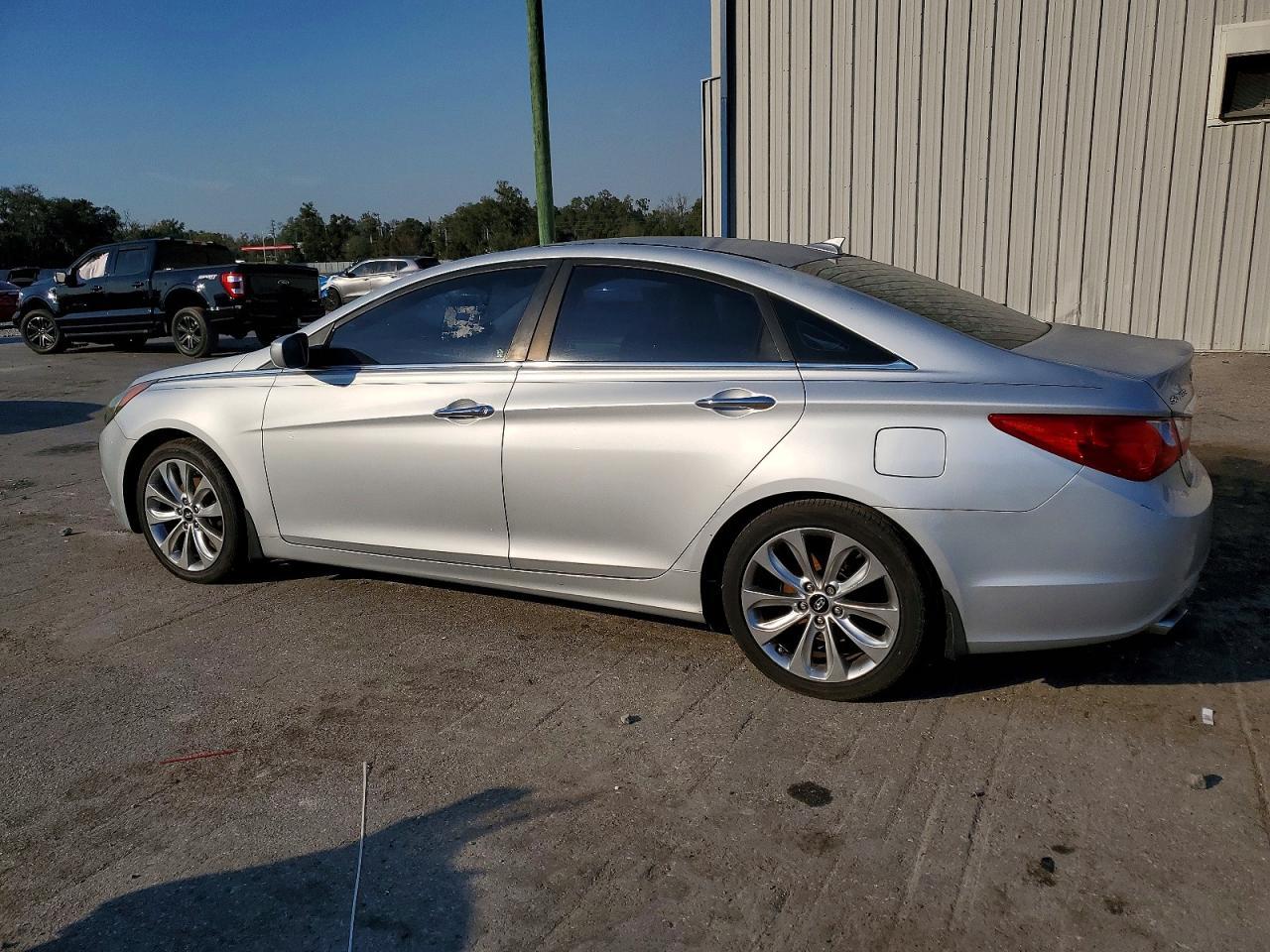 2013 HYUNDAI SONATA