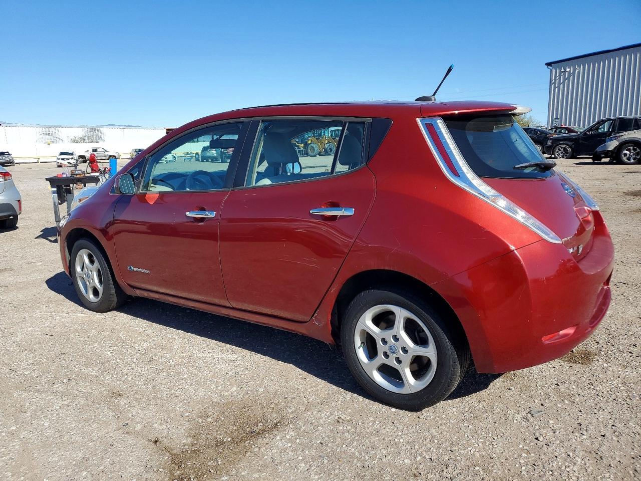 2013 NISSAN LEAF