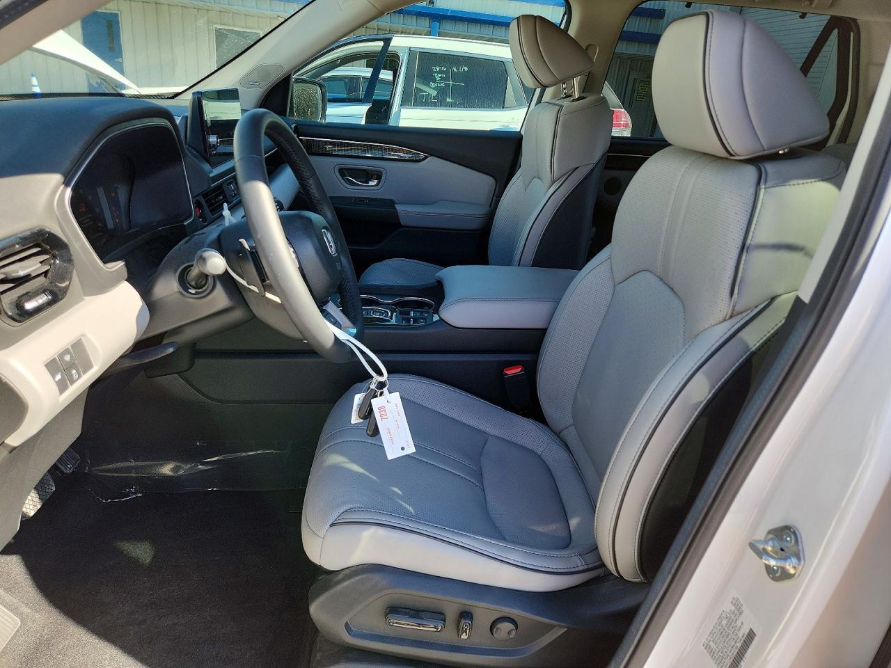 2025 HONDA PILOT