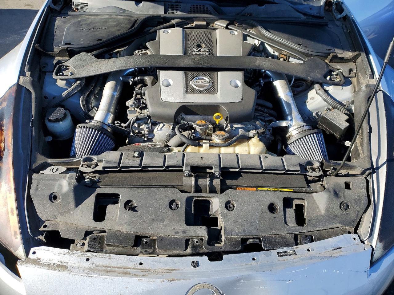 2012 NISSAN 370Z