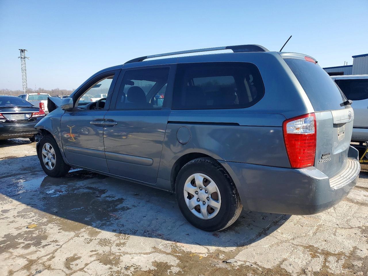 2009 KIA SEDONA