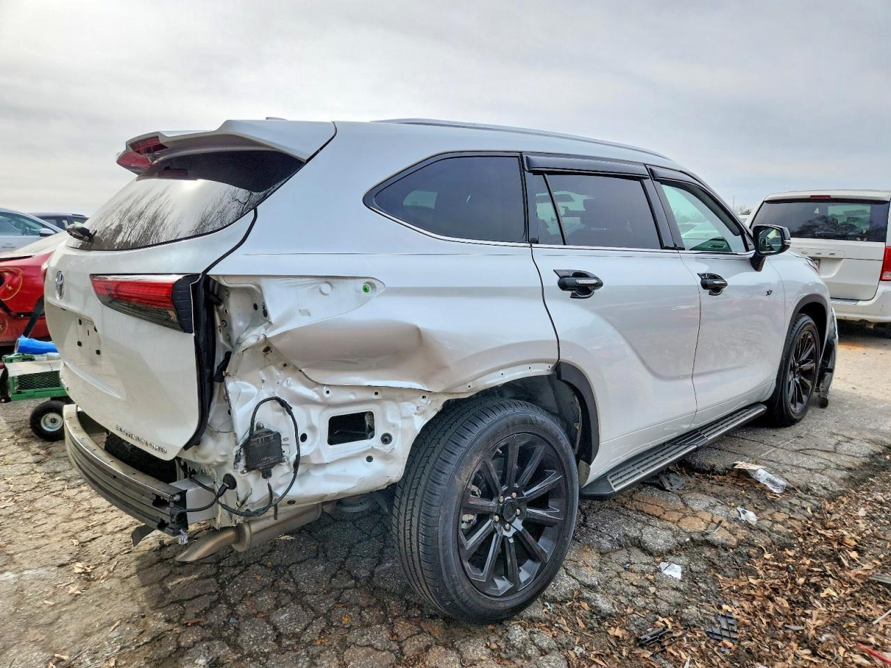 2022 TOYOTA HIGHLANDER