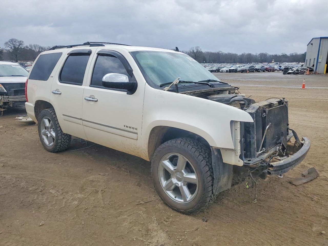 2013 CHEVROLET Tahoe