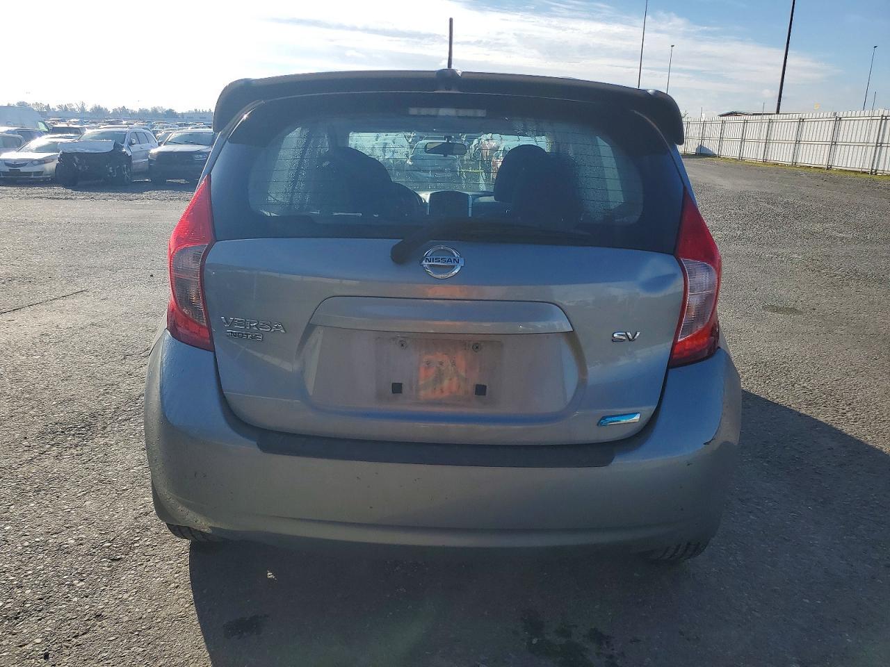 2015 NISSAN Versa Note