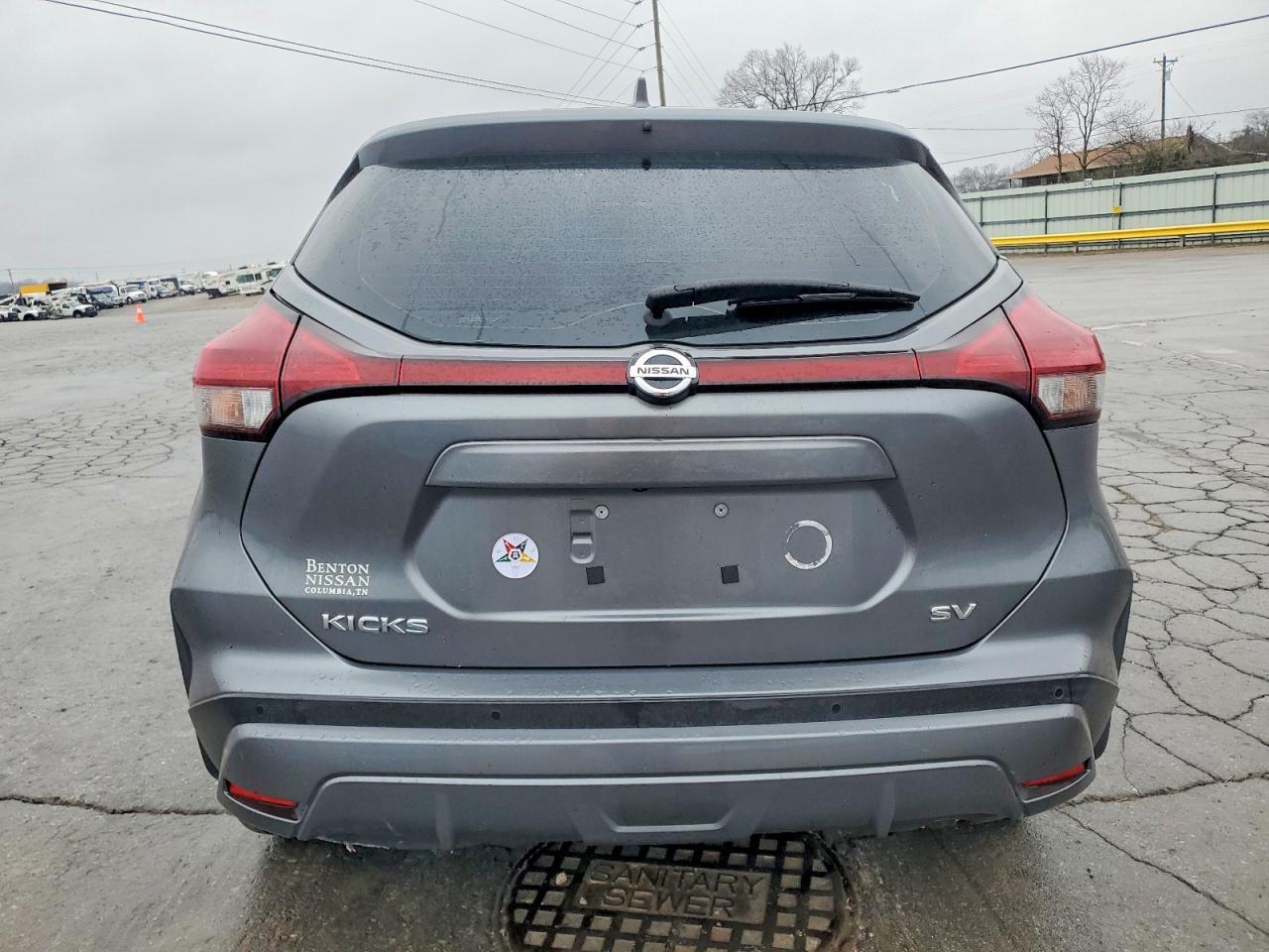 2021 NISSAN KICKS
