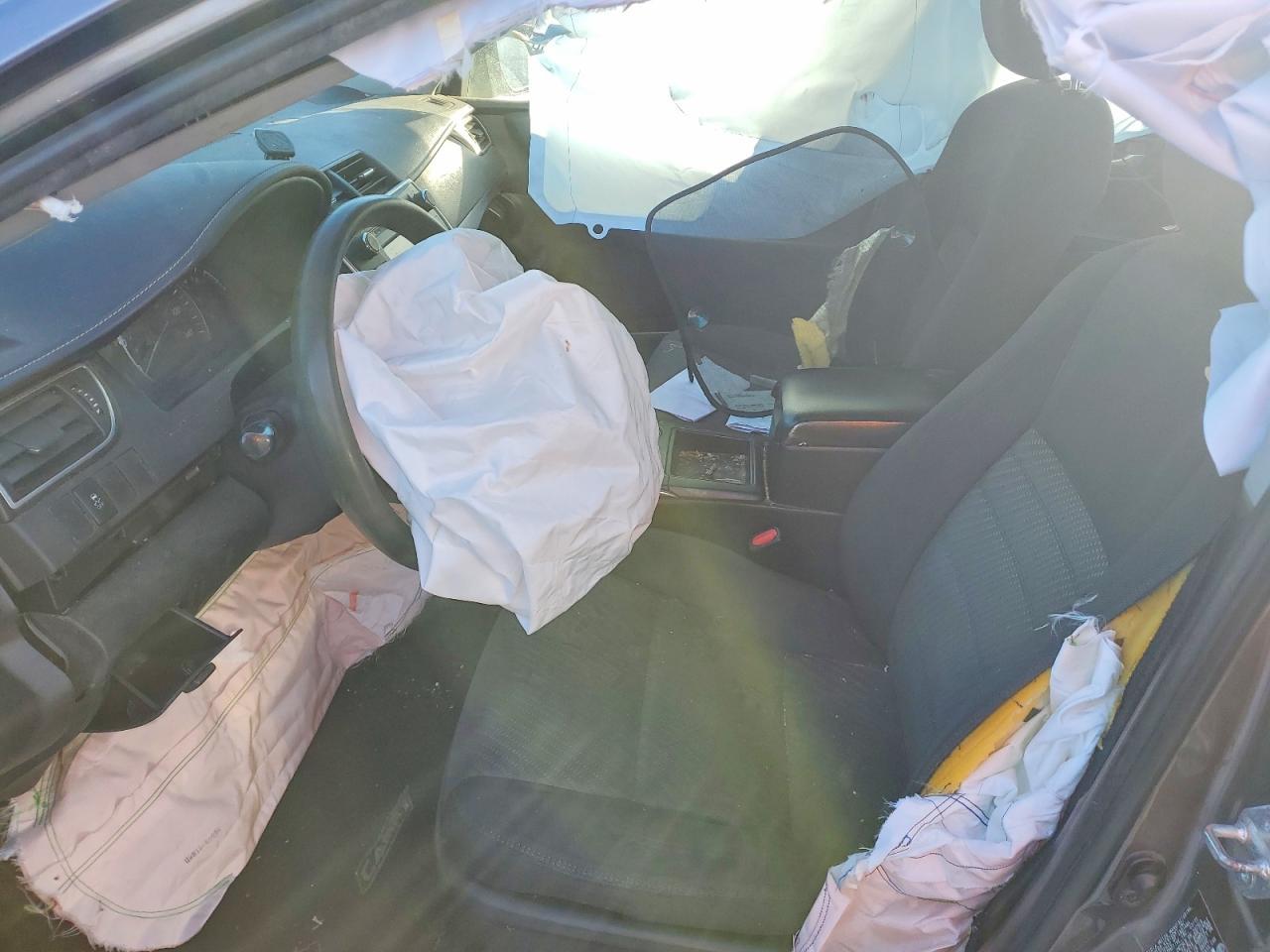 2015 TOYOTA CAMRY