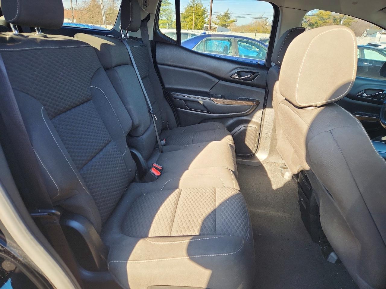 2017 GMC ACADIA