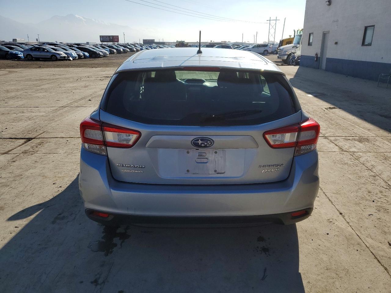 2017 SUBARU IMPREZA