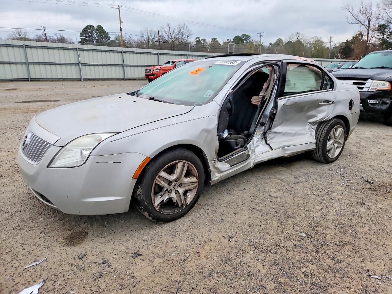 2010 MERCURY Milan