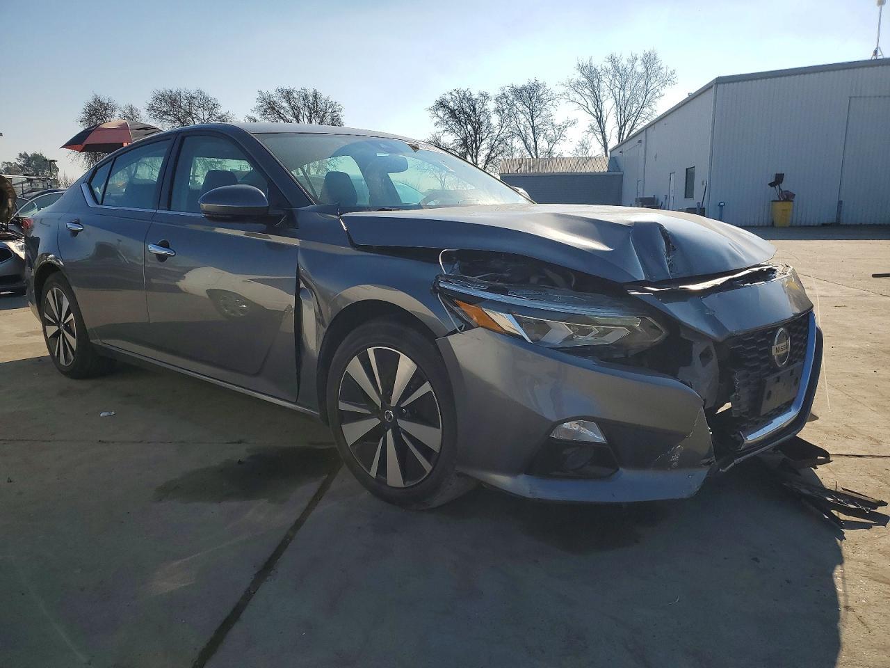 2019 NISSAN ALTIMA