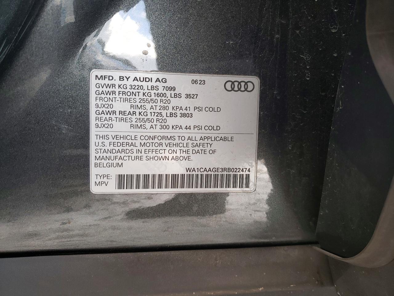 2024 AUDI Q8