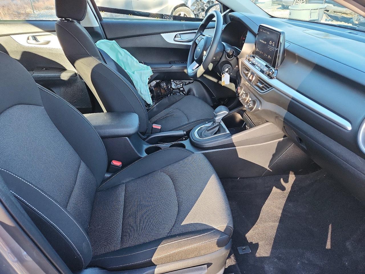 2024 KIA FORTE