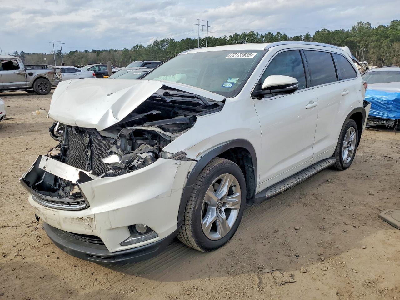 2016 TOYOTA HIGHLANDER