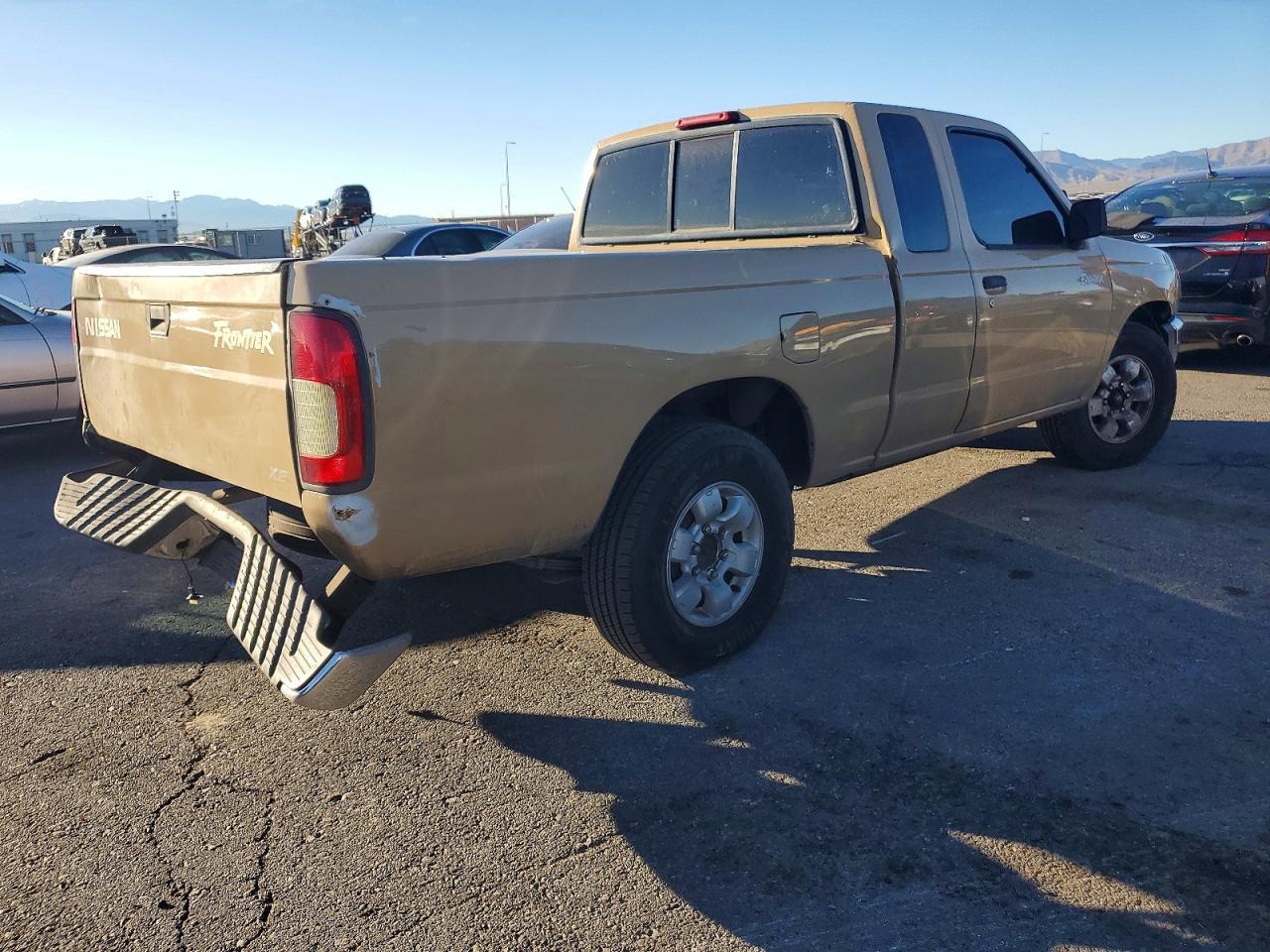 2000 NISSAN Frontier