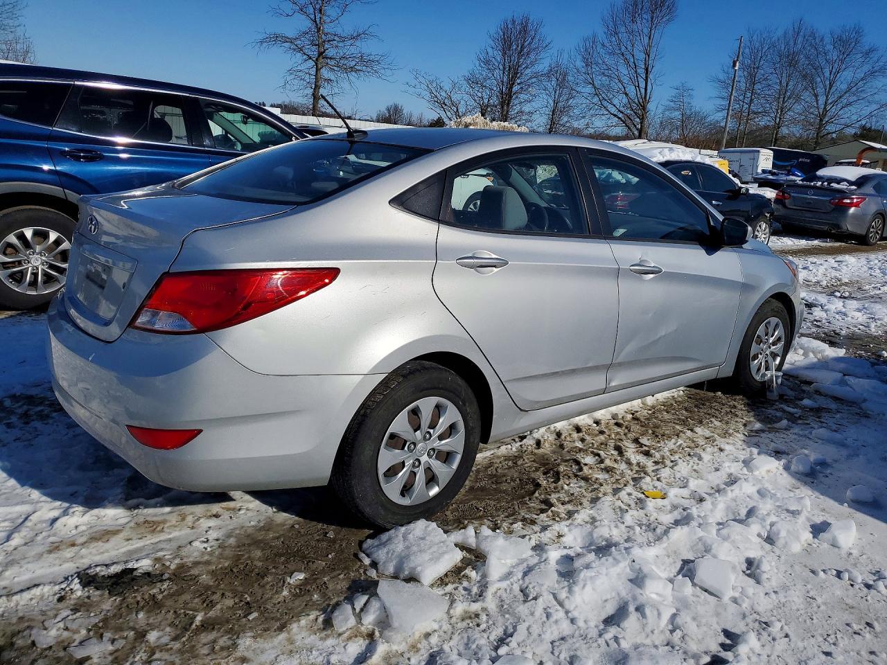 2016 HYUNDAI ACCENT