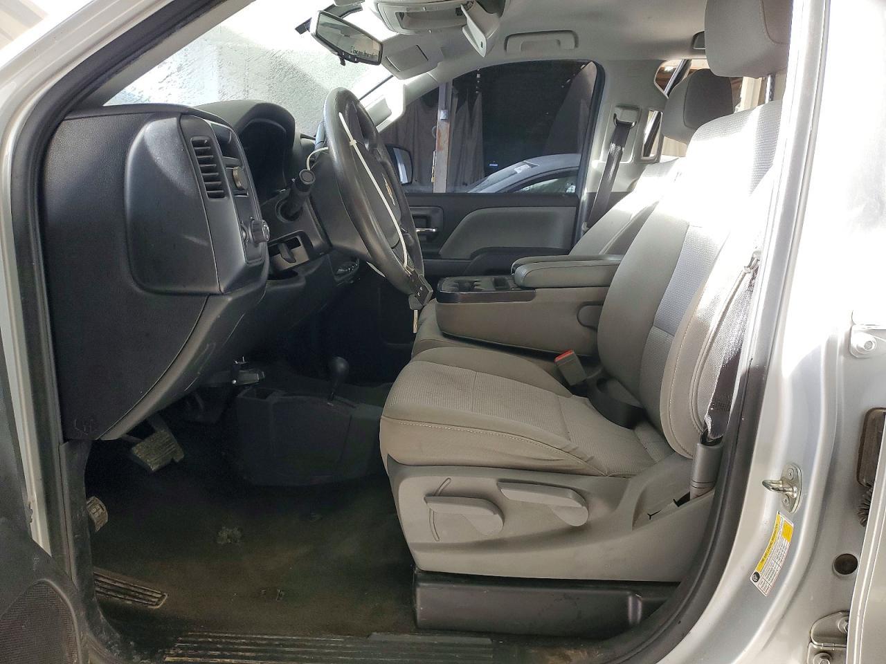2018 CHEVROLET Silverado
