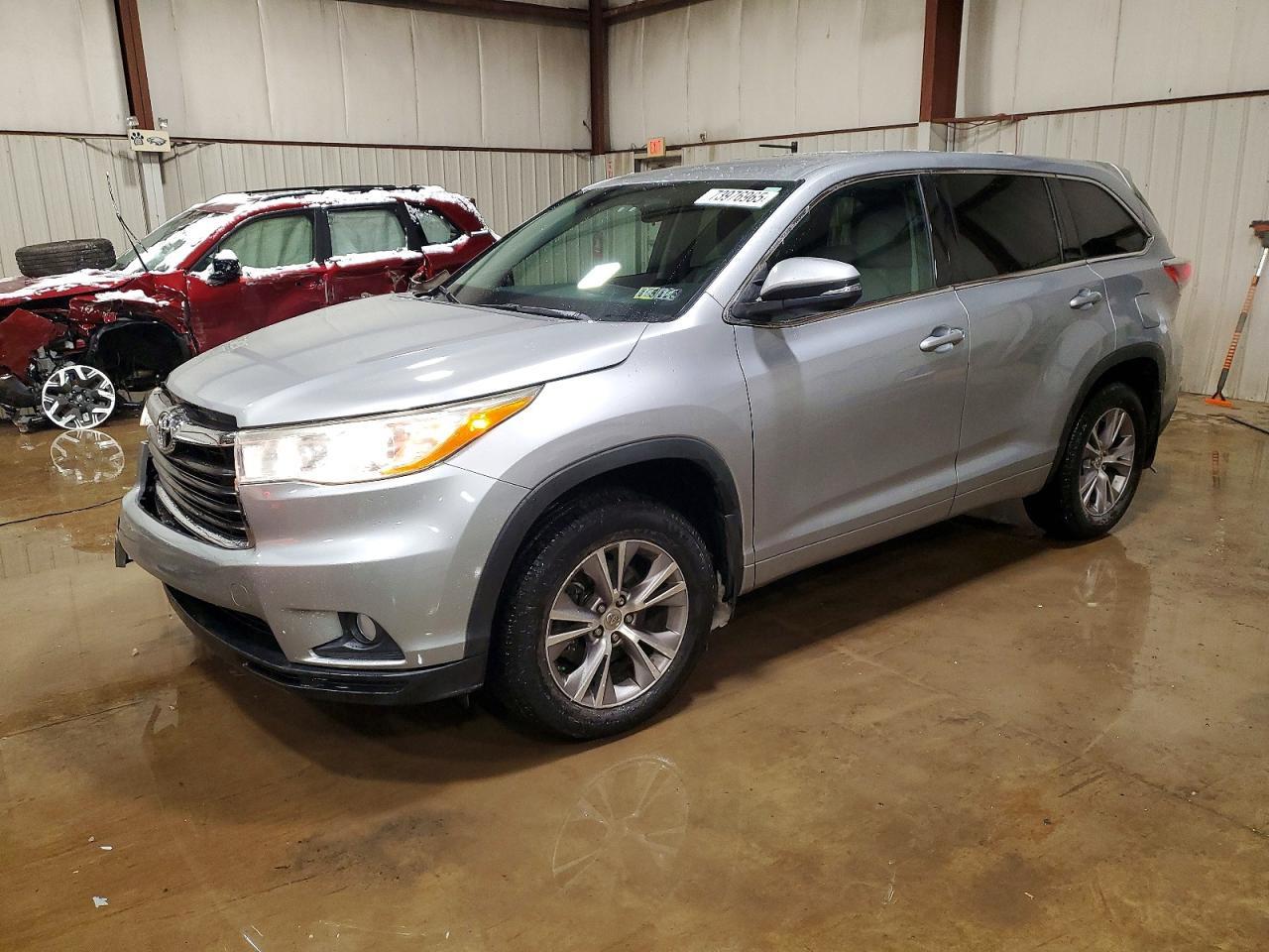 2014 TOYOTA HIGHLANDER