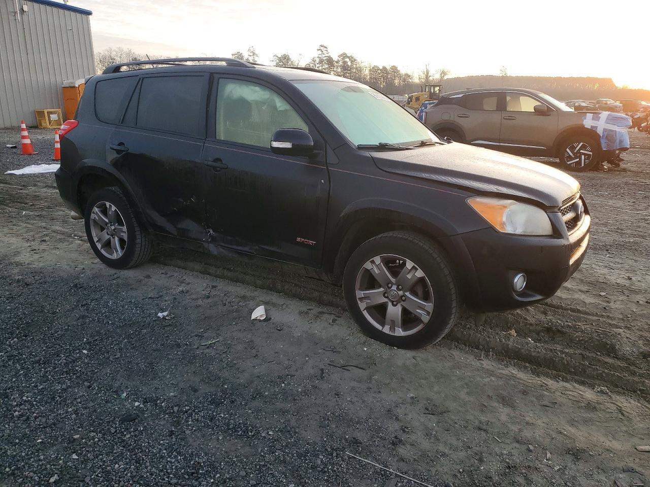 2012 TOYOTA RAV4
