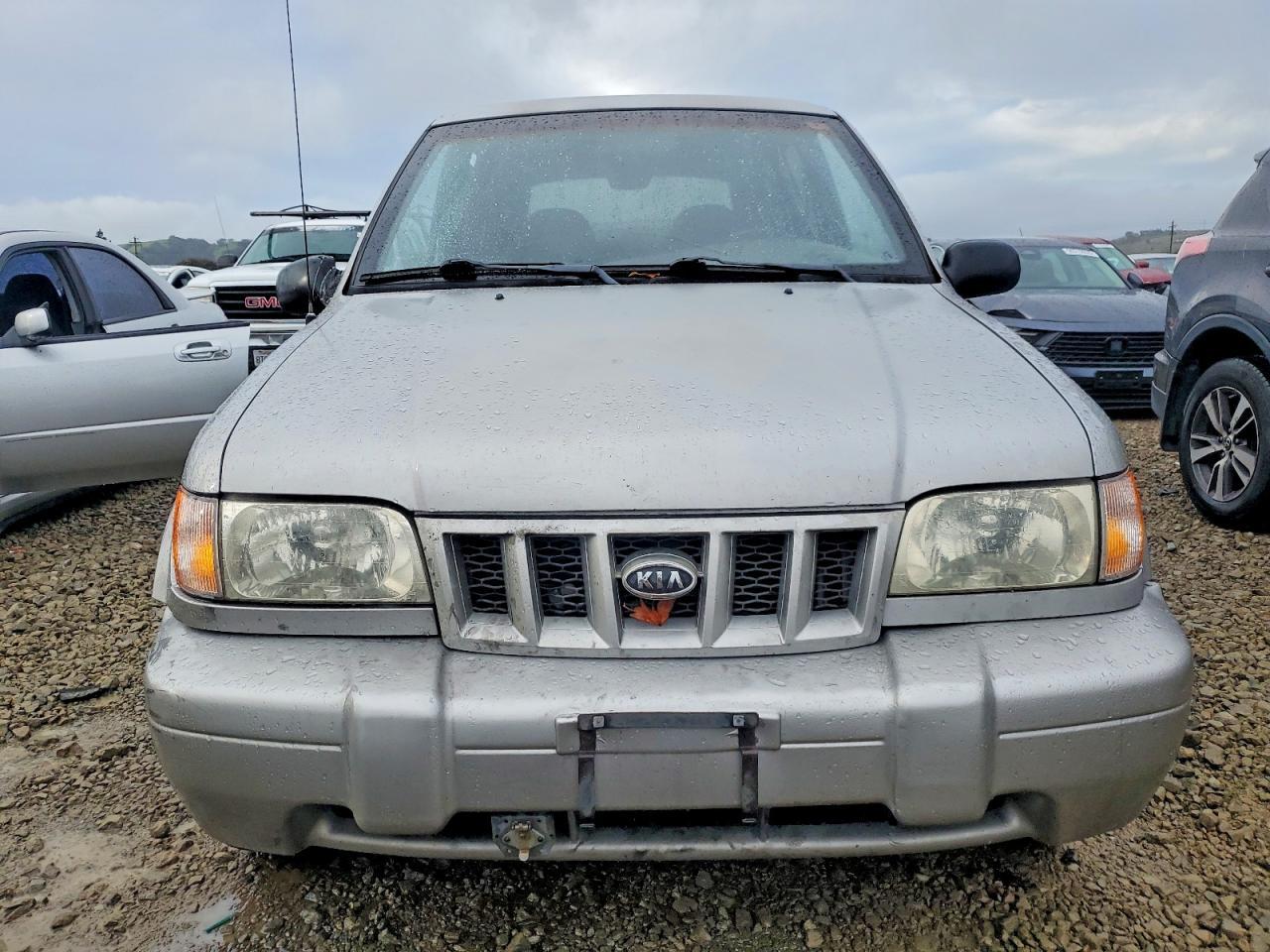 2002 KIA SPORTAGE